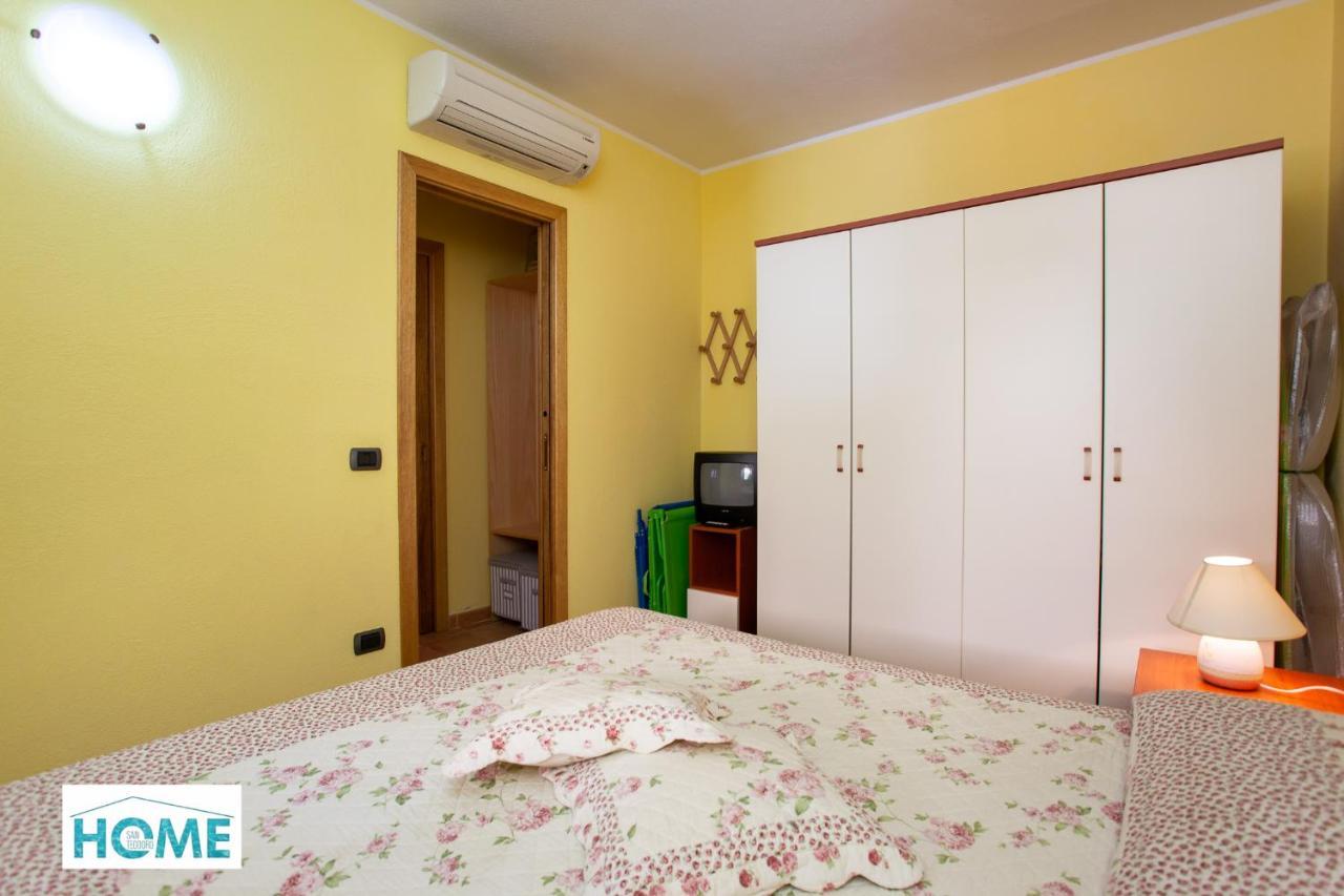 فيلا Villino Tirreno Bilo 2 سان تيودورو المظهر الخارجي الصورة